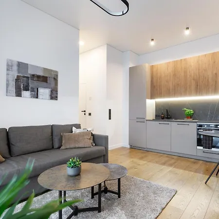 Cozy Top-floor With Views Lejlighed *