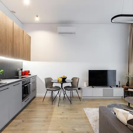 Cozy Top-floor With Views Lejlighed