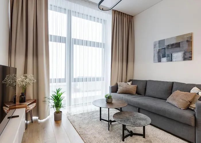 Lägenhet Cozy Top-floor With Views *