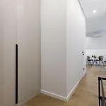 Cozy Top-floor With Views