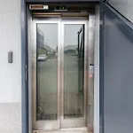 Cozy Top-floor With Views Apartment *