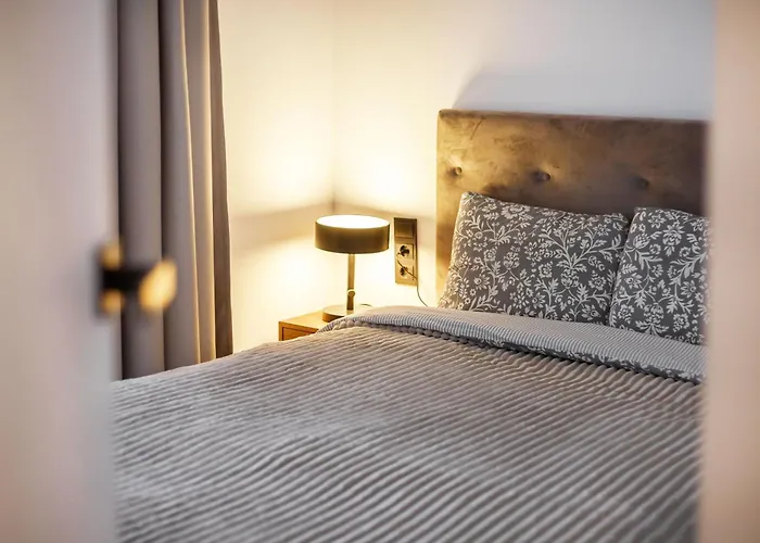 Daire Cozy Top-floor With Views Vilnius